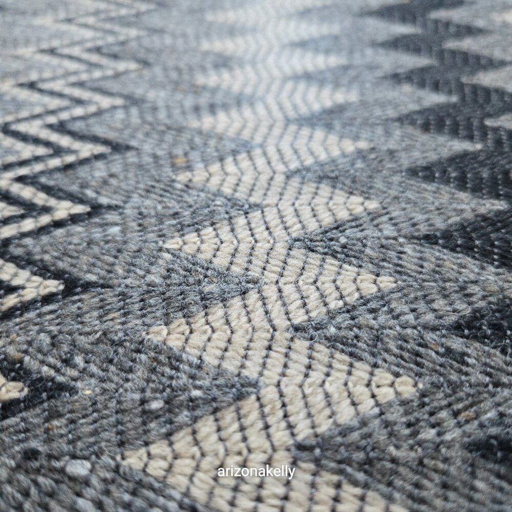 Missoni WOOL grey zig zag scarf - Picture 3 of 15